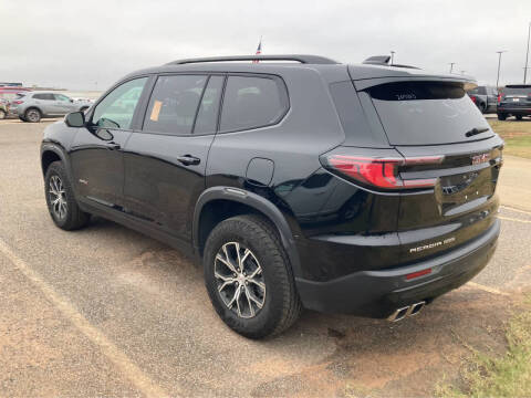 2024 GMC Acadia AT4