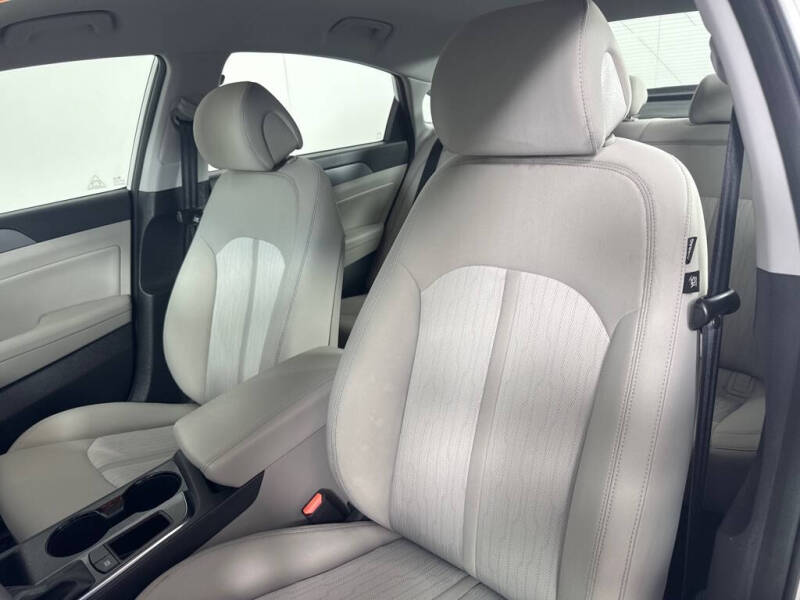 2016 Hyundai Sonata Hybrid SE