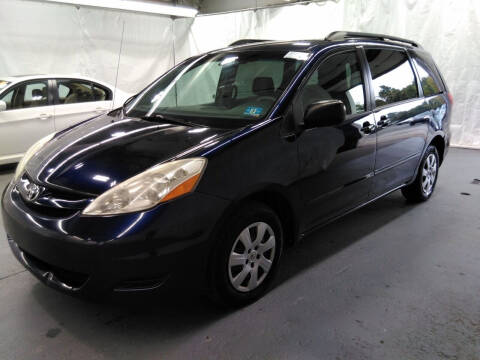 2007 Toyota Sienna for sale at Good Price Cars in Newark NJ