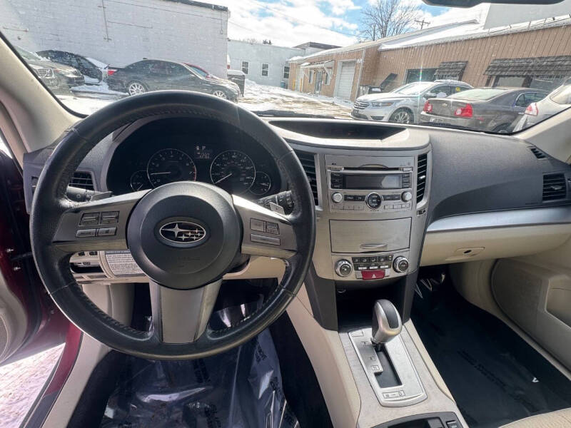 2011 Subaru Outback 2.5i Premium