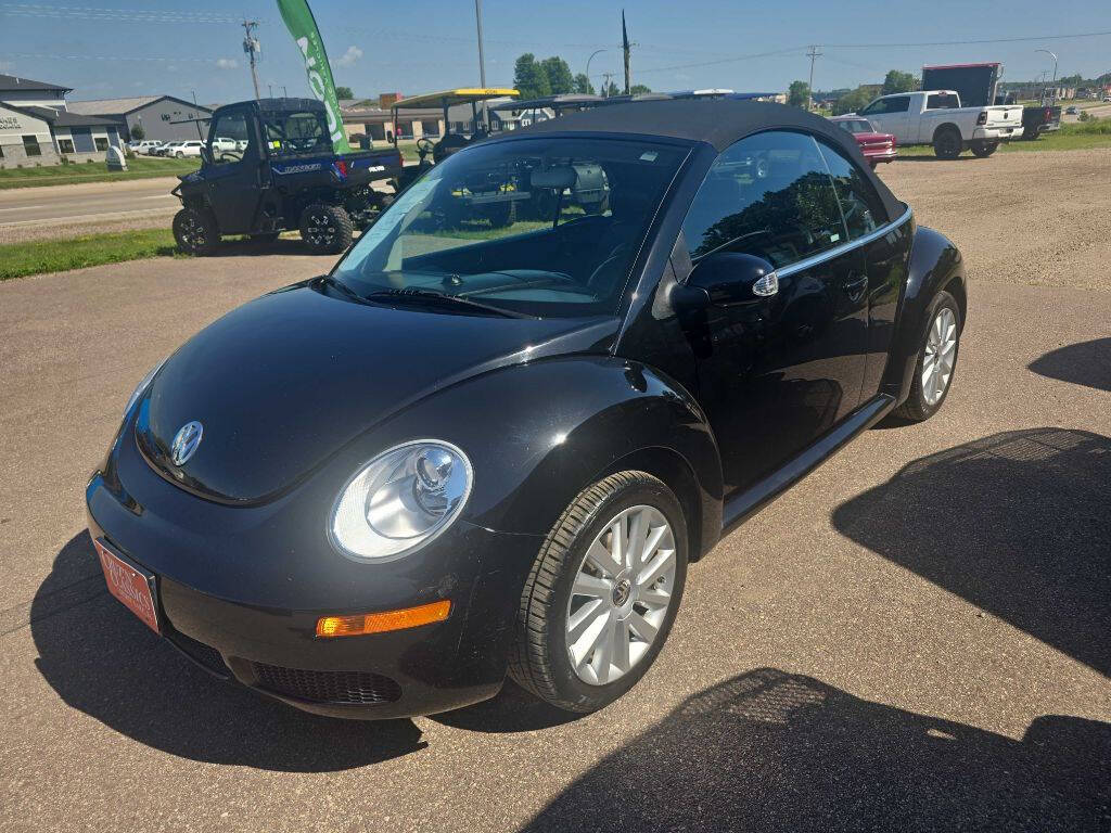 2008 Volkswagen New Beetle Convertible 5