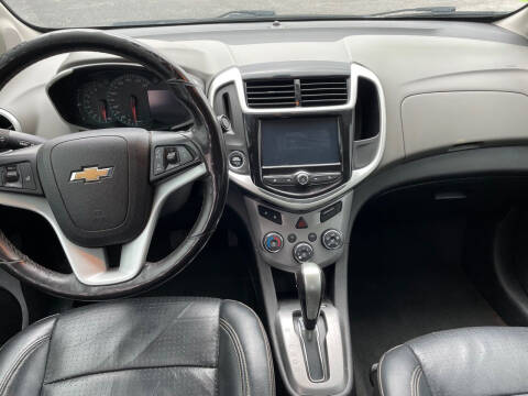 2017 Chevrolet Sonic Premier Auto