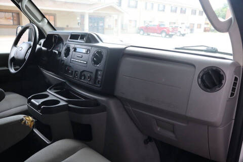 2014 Ford E-Series E-250