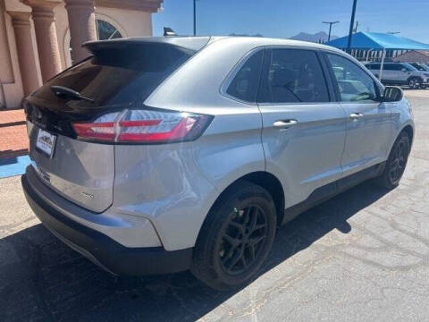 2023 Ford Edge