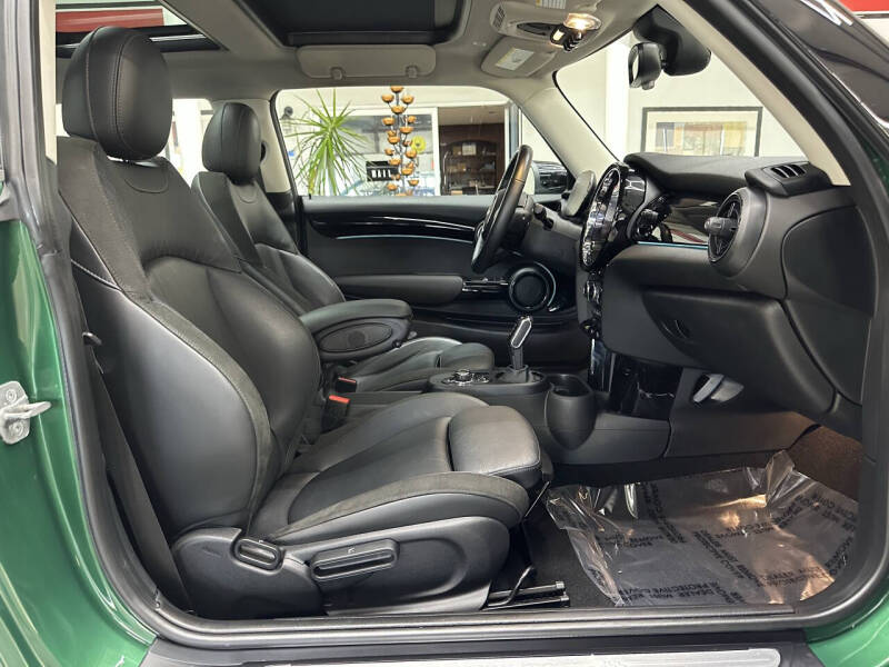 2022 MINI Hardtop 2 Door Cooper SE