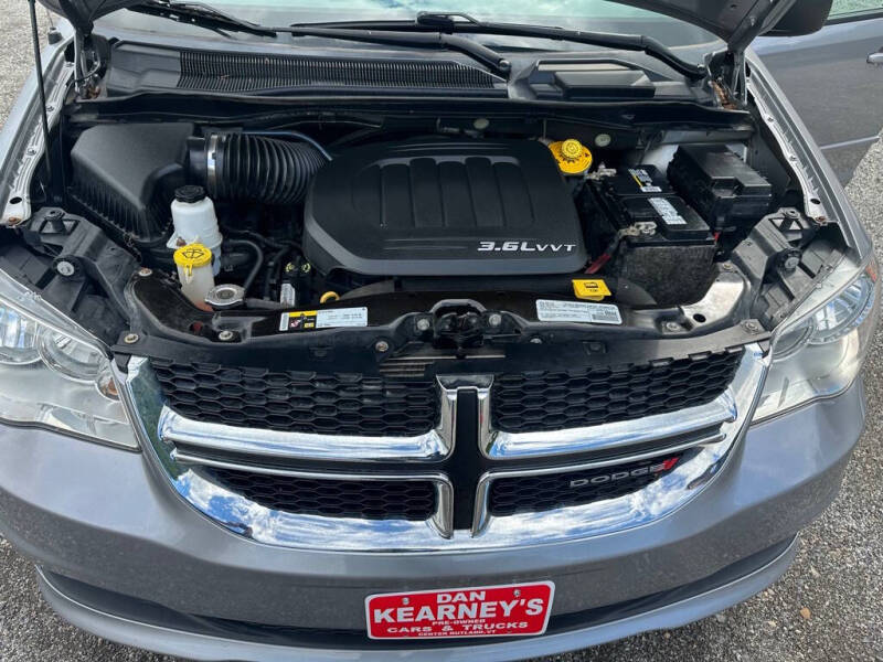 2017 Dodge Grand Caravan SE