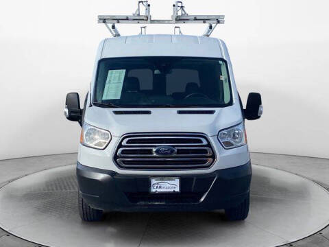 2019 Ford Transit 150 XLT