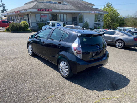 2014 Toyota Prius c Two