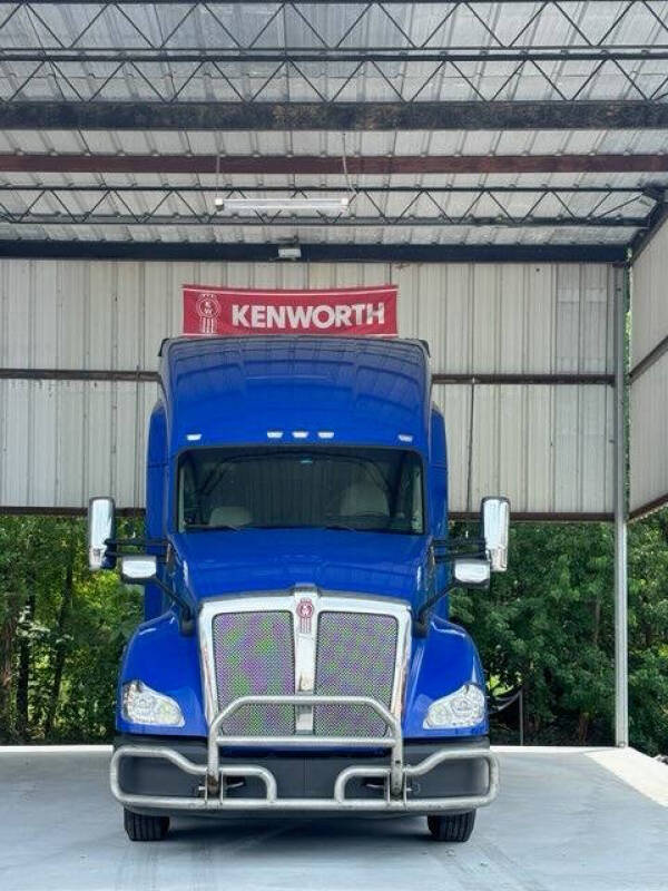 2020 Kenworth T-680