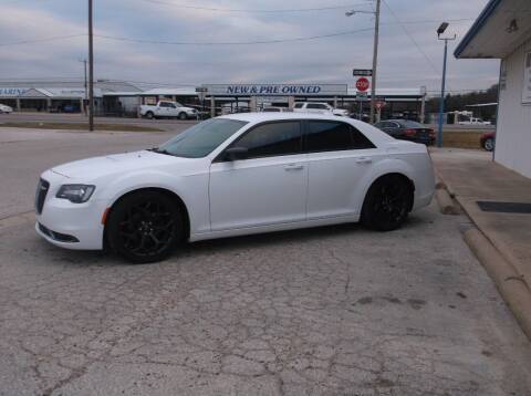 2019 Chrysler 300 for sale at AUTO TOPIC in Gainesville TX
