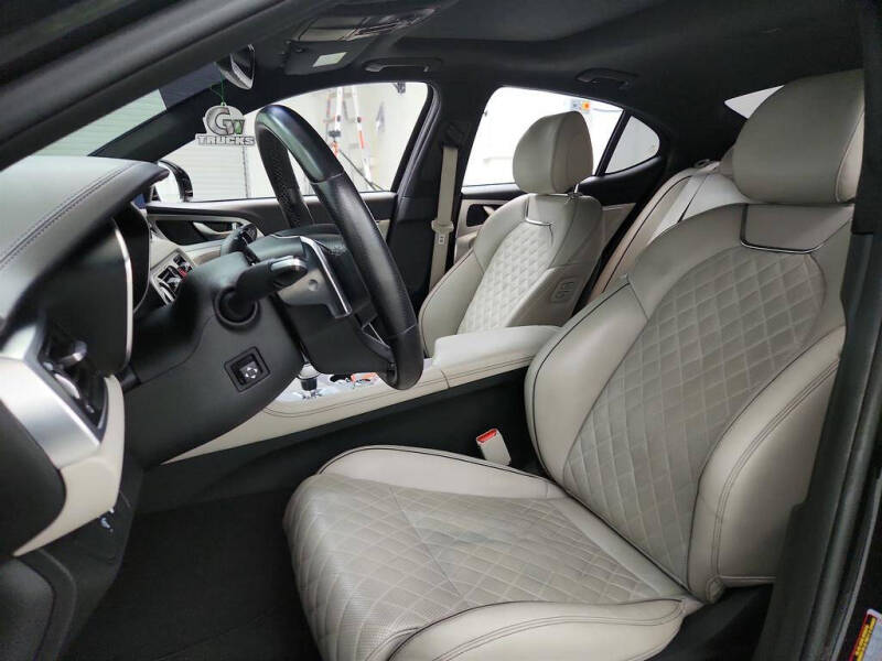 2022 Genesis G70