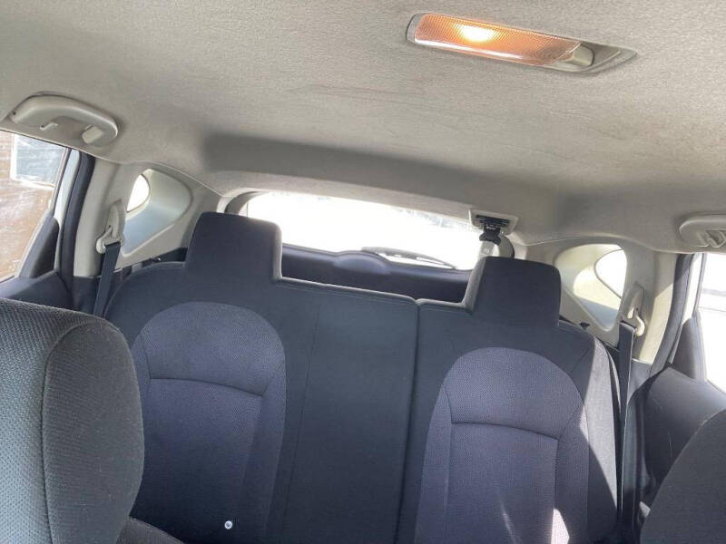 2011 Nissan Rogue SV