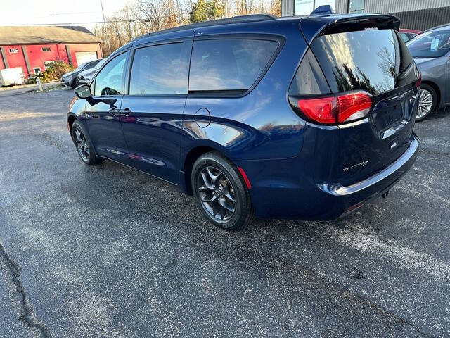 2018 Chrysler Pacifica Touring Plus