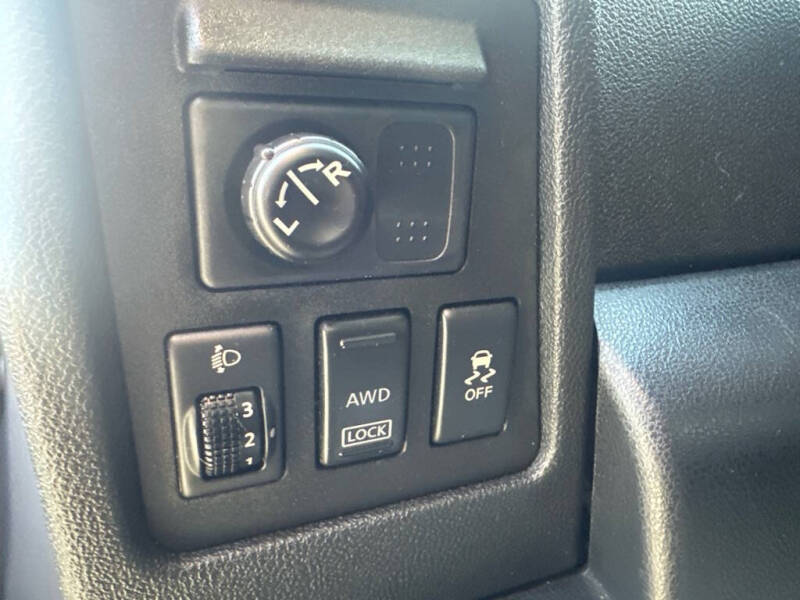 2013 Nissan Rogue SV w/SL Package