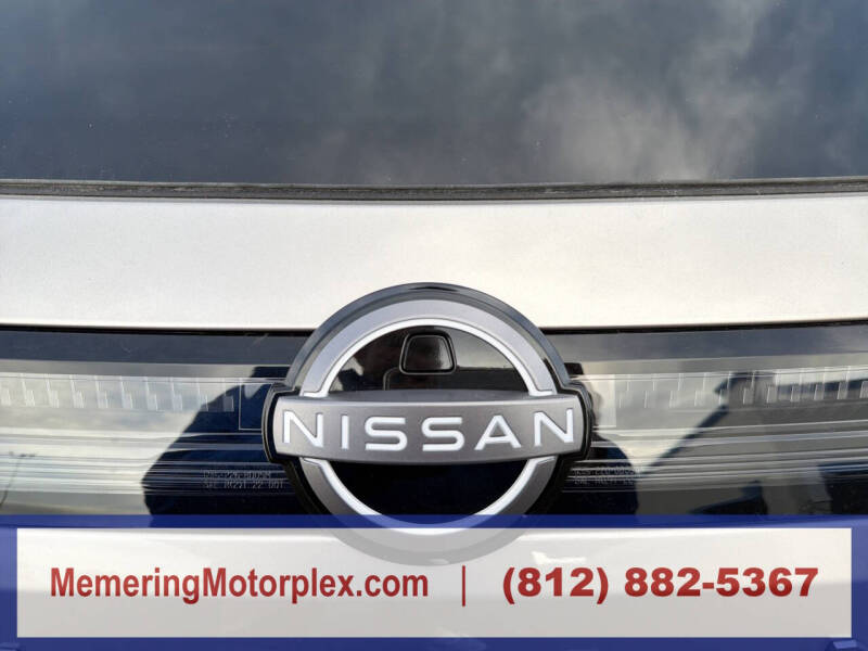 2025 Nissan Murano SL