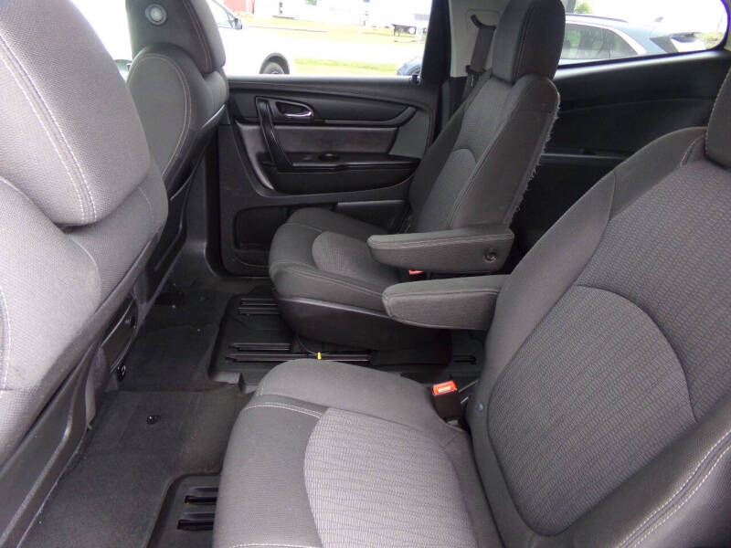 2017 Chevrolet Traverse LT