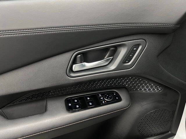 2025 Nissan Ariya Engage