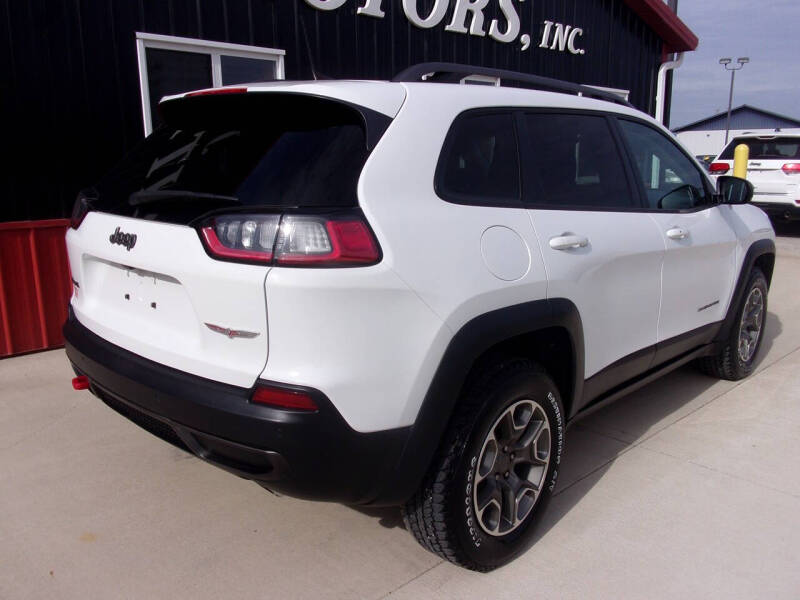 2020 Jeep Cherokee Trailhawk