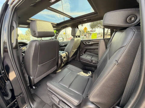 2024 Chevrolet Suburban LT