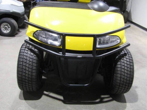 2019 E-Z-GO RXV
