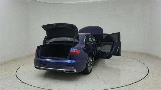 2024 Audi A4 quattro Premium Plus 40 TFSI