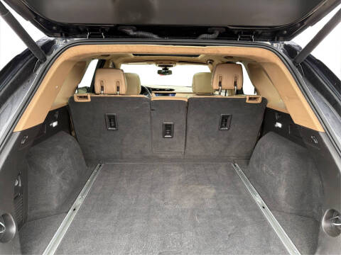 2017 Cadillac XT5 Platinum