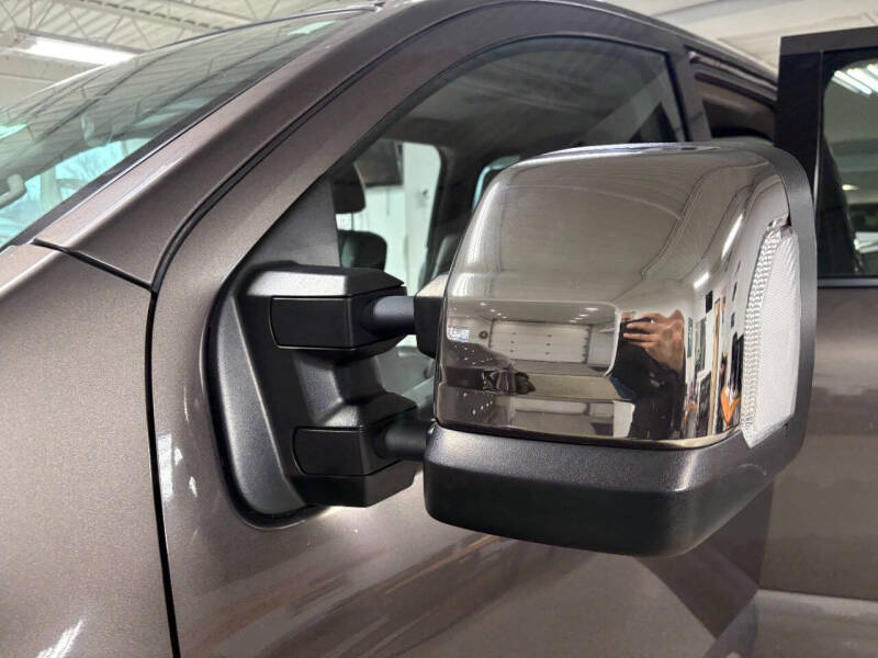 2016 Nissan Titan XD Platinum Reserve