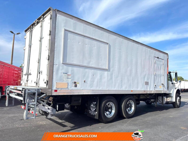 2018 Freightliner M2 106