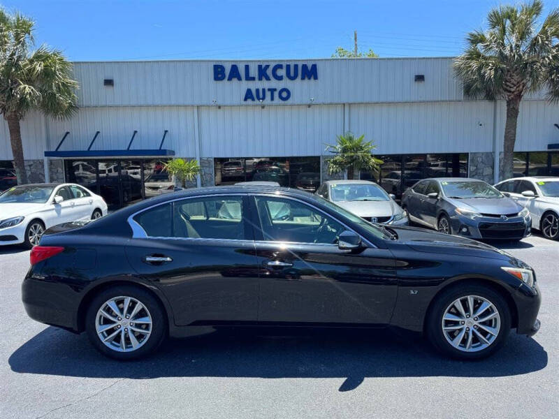 2015 Infiniti Q50
