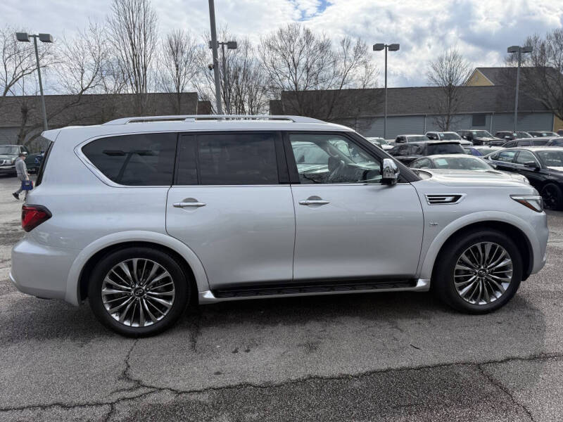 2020 Infiniti QX80 Luxe