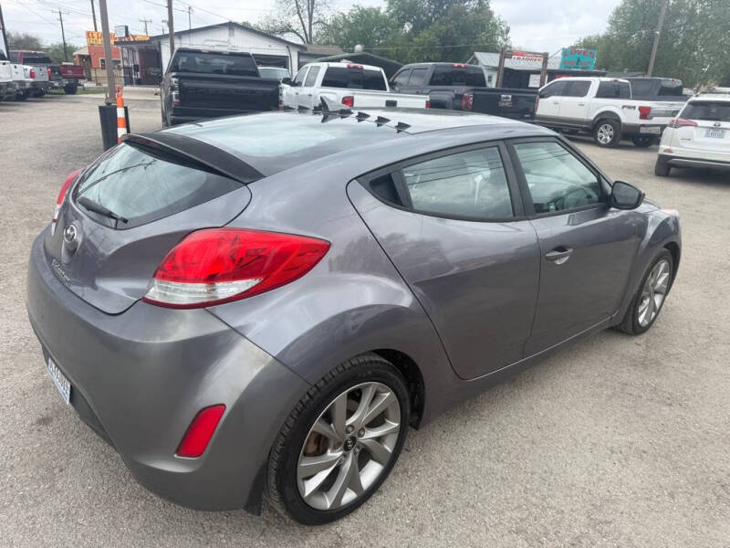 2017 Hyundai Veloster