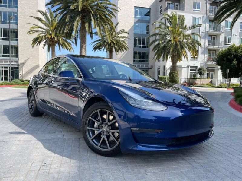 2019 Tesla Model 3 Standard Range Plus