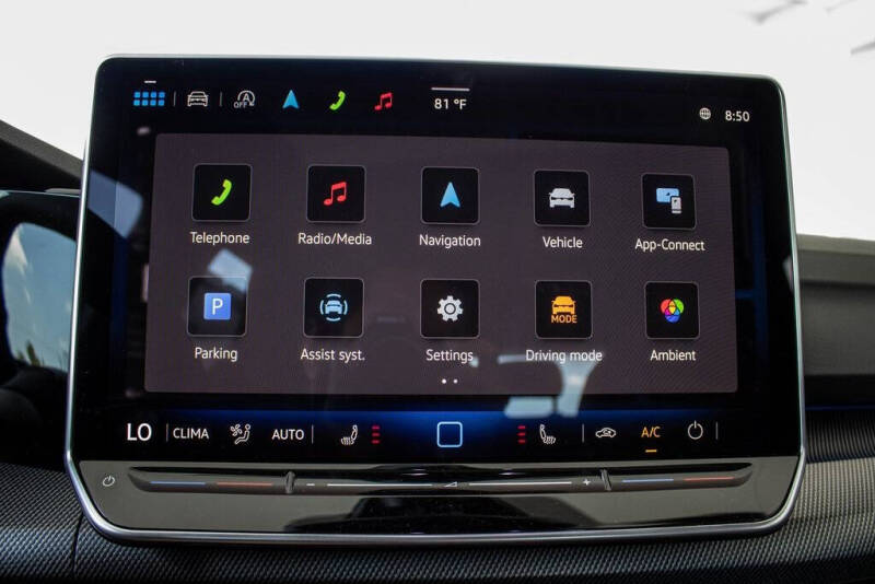 2025 Volkswagen Golf GTI SE