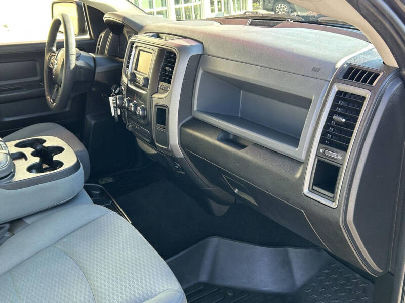 2019 RAM 1500 Classic Tradesman