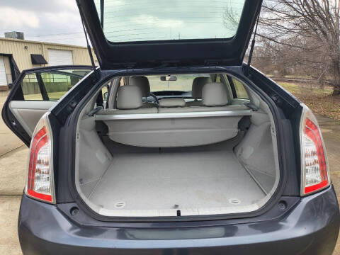 2012 Toyota Prius Two