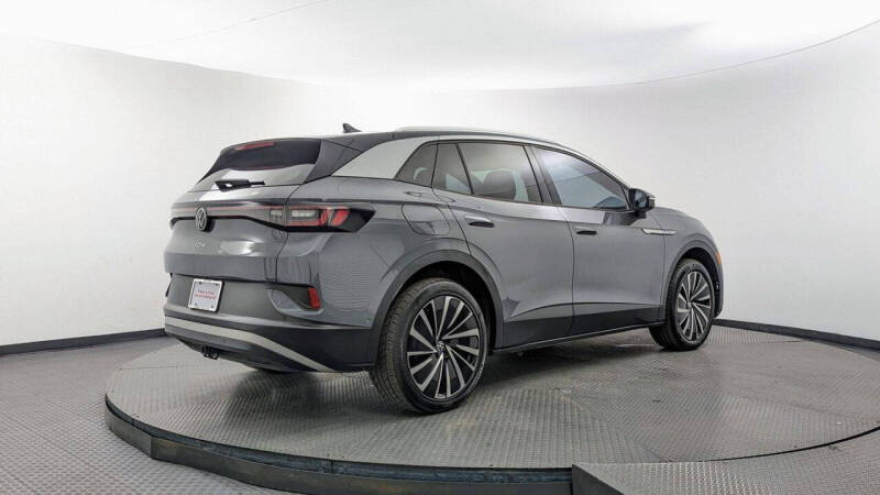 2023 Volkswagen ID.4 Pro S Plus