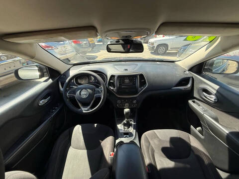 2016 Jeep Cherokee