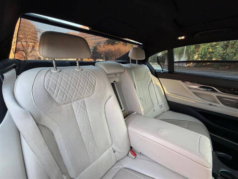 2016 BMW 7 Series 740i