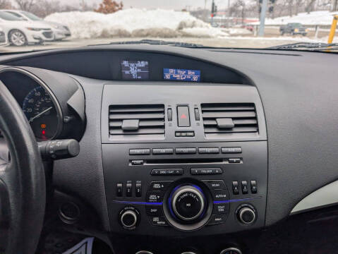 2013 Mazda MAZDA3 i Touring
