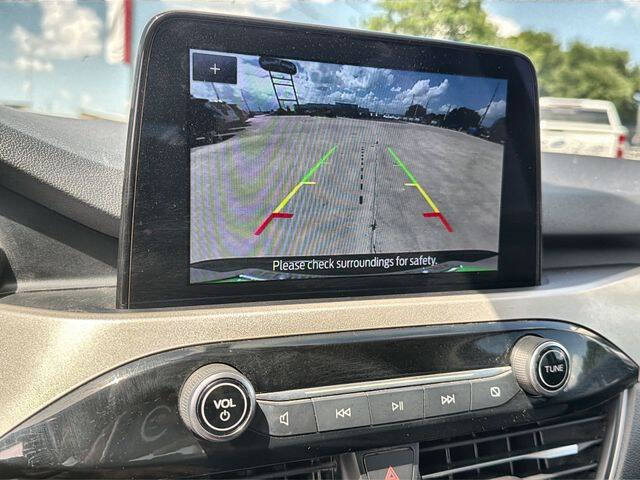 2021 Ford Escape SE