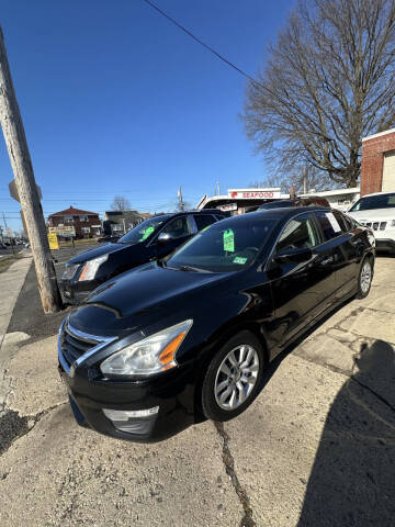2014 Nissan Altima for sale at Frank's Garage in Linden NJ