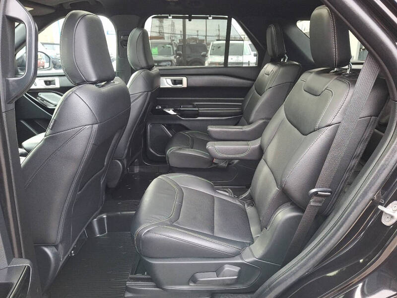 2023 Ford Explorer ST