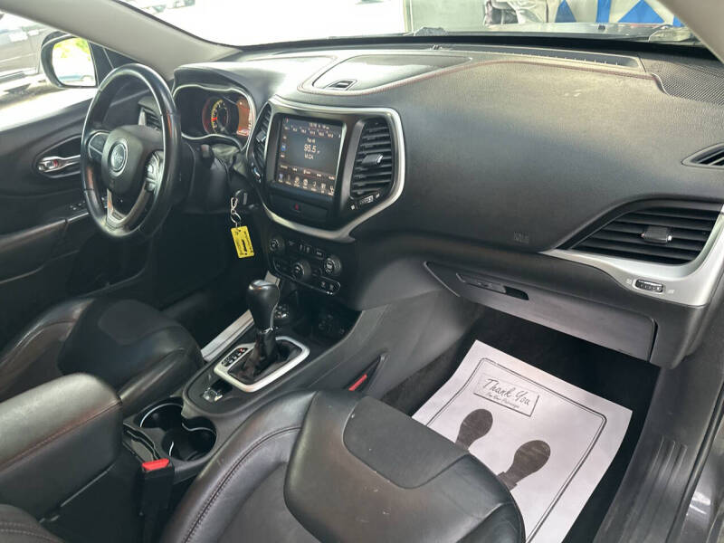 2016 Jeep Cherokee Trailhawk