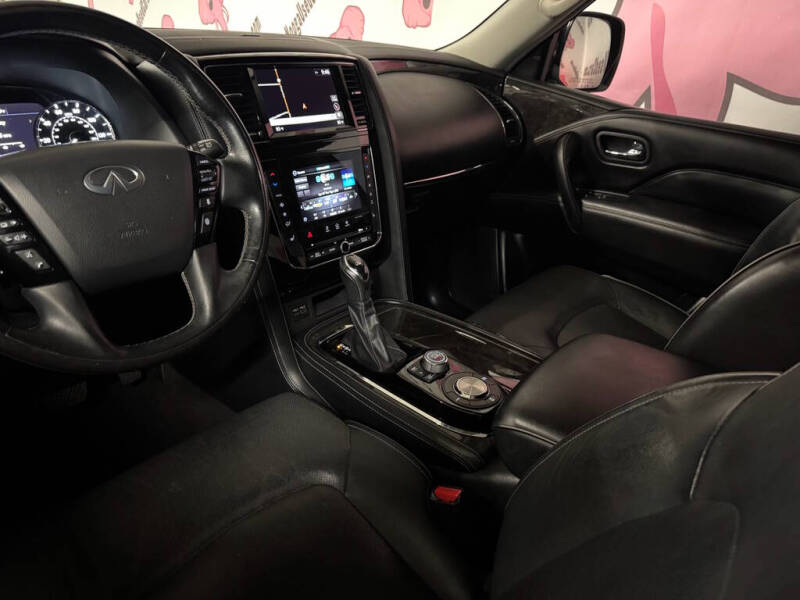 2020 Infiniti QX80 Luxe