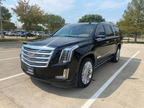 2015 Cadillac Escalade ESV for sale at LA PULGA DE AUTOS in Dallas TX