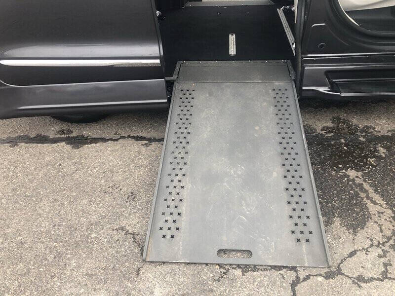 2019 Chrysler Pacifica Touring L