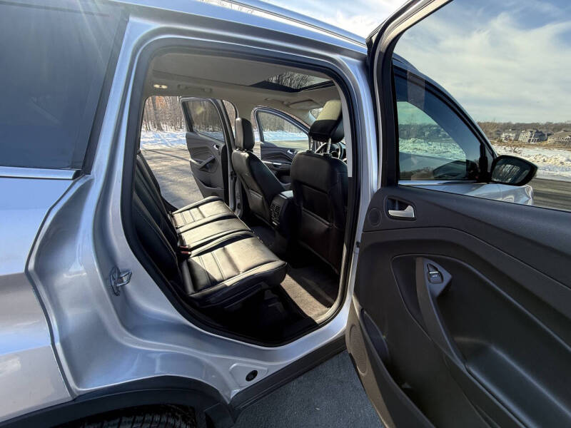 2019 Ford Escape Titanium - Photo 13