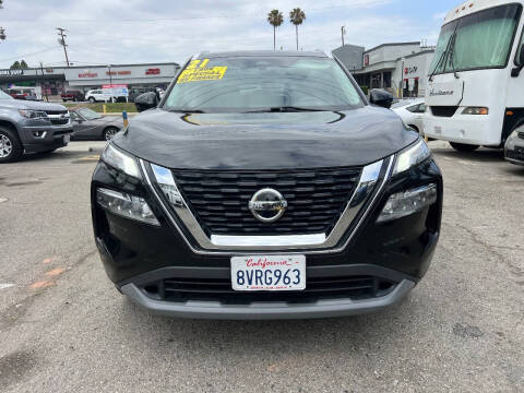 2021 Nissan Rogue SV