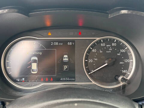 2023 Nissan Versa SV