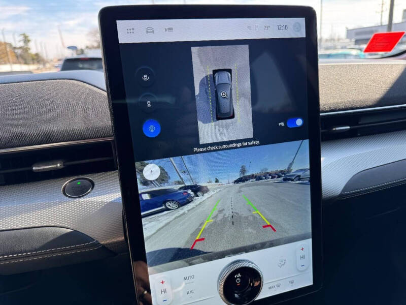 2023 Ford Mustang Mach-E Select